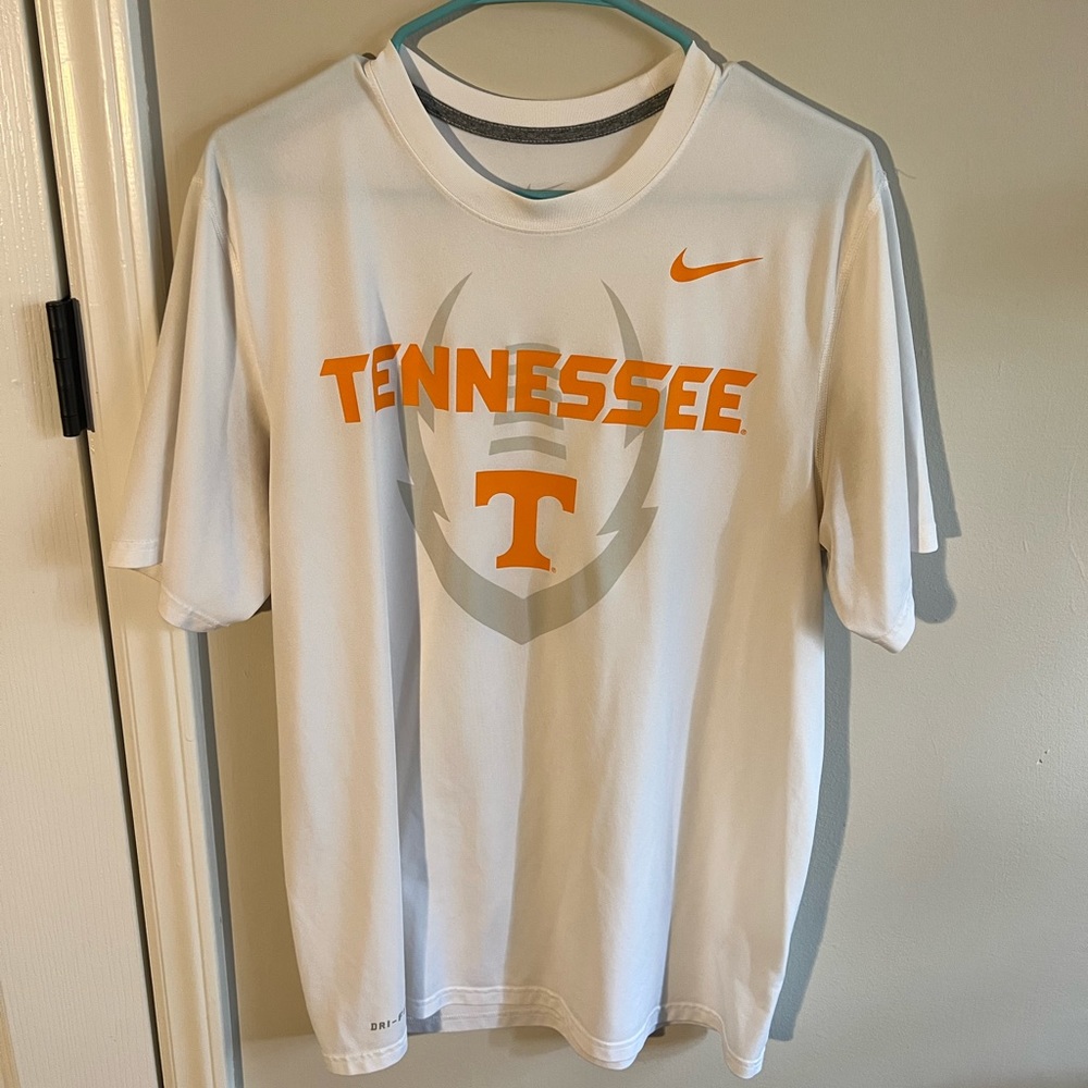 Dri Fit Tennessee Vols Football Shirt Size Medium